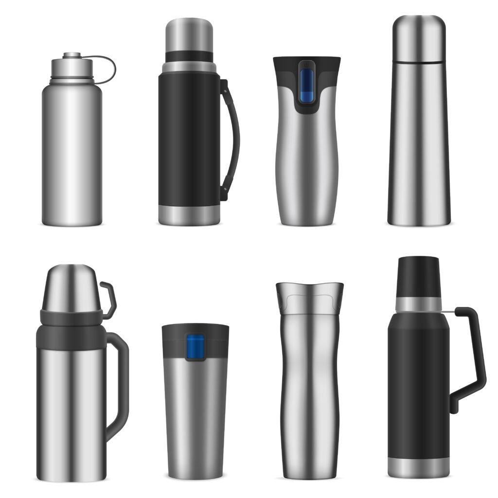 Comparison table graphic showing STANLEY Quencher vs YETI vs Hydro Flask vs Simple Modern features and performance